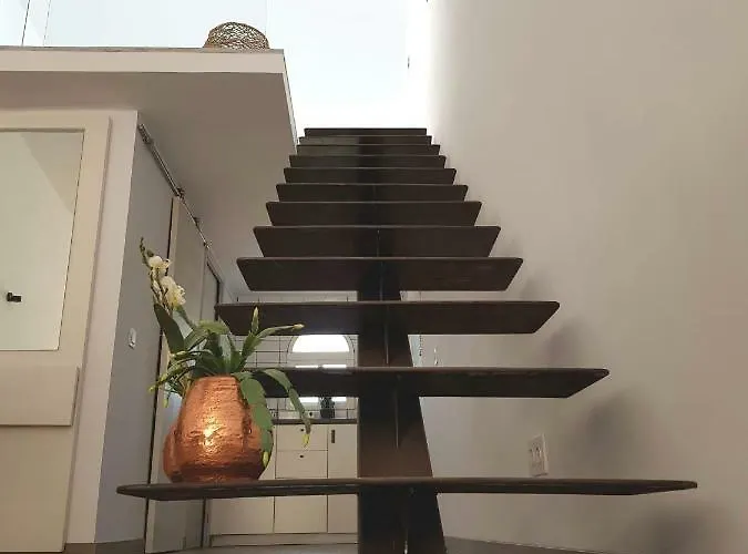 Lugar De La Luz * 埃斯特波纳