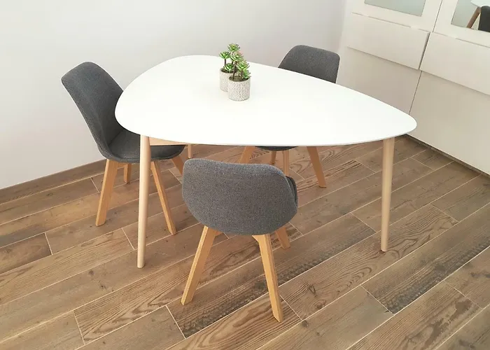 Lugar De La Luz * 埃斯特波纳